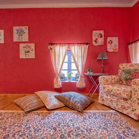 Minodora'S Guesthouse Dikorfo Luaran gambar