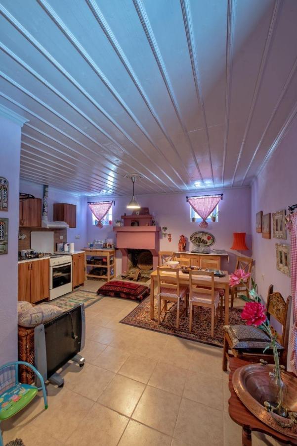 Minodora'S Guesthouse Dikorfo Luaran gambar